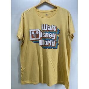Walt Disney World Vintage Looking Yellow Shirt Sleeve T-shirt Men’s XL 46-48